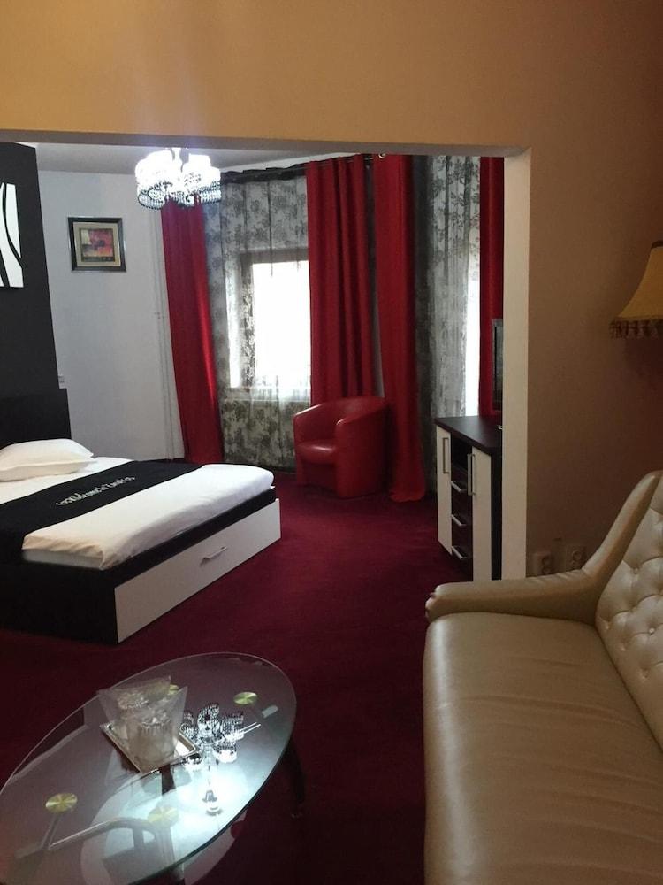 Hotel Papu Bucureşti Ngoại thất bức ảnh